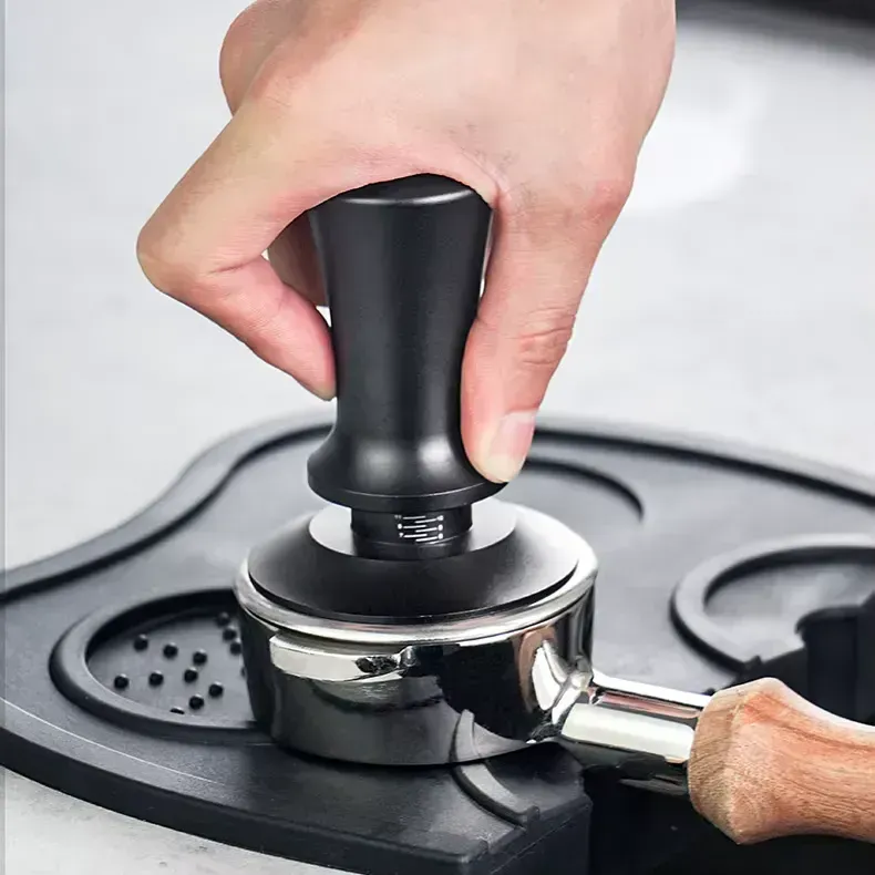 Tamper 58mm view 5